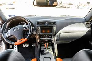 USADO LHD/RHD 2011 LE X US IS F - Product Image 4