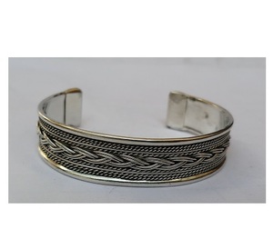 Bracelet manchette élégant en cuivre massif 100% Bracelets de mode élégants pour hommes et femmes Accessoire de bijoux de mode - Product Image 4