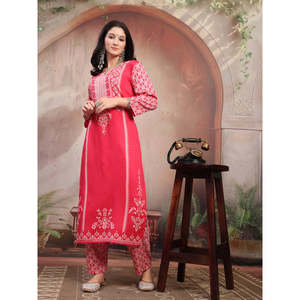 Conjunto Casual de Kurta y Palazzo para Mujer, Estampado Rosa, en Rayón, Hecho de Tela Crepé - Product Image 4