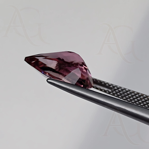 Tourmaline cultivée en laboratoire en forme de poire de qualité AAA pierres précieuses en vrac à prix d'usine formes personnalisées bijoux synthétiques haut de gamme - Product Image 4