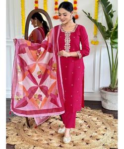 Ropa islámica mujer Abaya en barato precio bajo al por mayor estilo de Turquía con vestido Hijab - Product Image 1