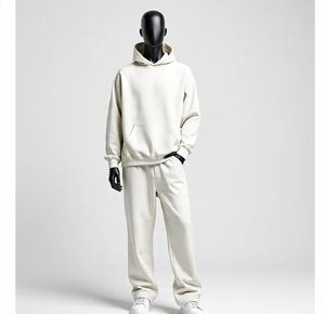 Ensemble de survêtements unisexe personnalisé grande taille, style streetwear décontracté, avec sweat à capuche et pantalon de survêtement coupe ample, en tissu épais - Product Image 2