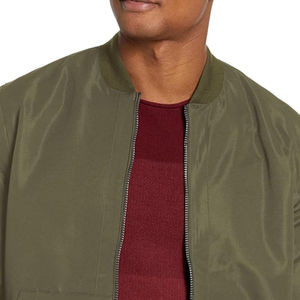 Blouson aviateur personnalisé 100% polyester léger de meilleure qualité blouson aviateur imperméable à la mode pour hommes patchwork OEM - Product Image 2