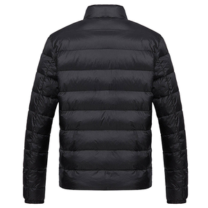 Veste matelassée à ceinture pour homme et femme ARTICLO SPORTS, devant droit, écologique, 100% laine, coupe ajustée, matelassée, manteau d'hiver, service OEM - Product Image 2
