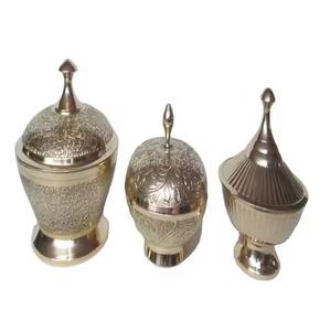 Bol de dattes en aluminium de qualité d'exportation avec couvercle trois formes et tailles différentes disponibles cadeaux de pendaison de crémaillère - Product Image 1