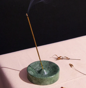 Porte-encens en marbre blanc naturel, style bol, artisanal, support pour bâtonnets d'encens en pierre, rond, en marbre, brûleur d'arômes, minimaliste, méditation - Product Image 3