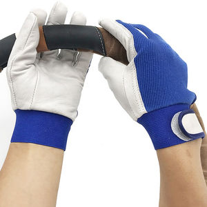 Vente en gros de gants de conduite en cuir de vachette souple avec doublure en coton Gants de travail de protection et de sécurité imperméables Prix promotionnel - Product Image 1