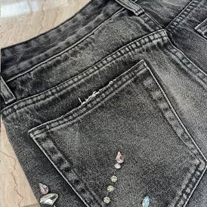 Custom Summer Fashion Breathable Quick Dry <b>Women</b> Acid Wash Rhinestone <b>Shorts</b> Solid Color <b>Knee</b>-<b>Length</b> Streetwear 100% Cotton - Product Image 2