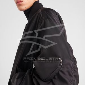 Venta al por mayor de Primavera de nailon chaqueta de vuelo para los hombres de talla grande con cuello alto y logotipo personalizado chaquetas de los hombres - Product Image 2