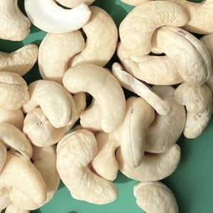 Wholesales Vietnam Vietnam Raw <b>Cashew</b> <b>Nut</b> <b>Cashew</b> <b>Nuts</b> W180 Price <b>Cashew</b> <b>Nut</b> Packaging Box OEM, ODM - Product Image 1