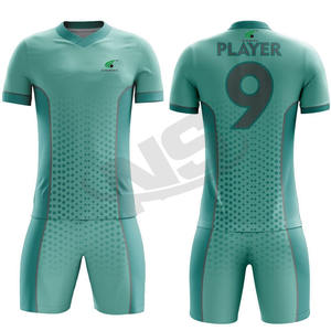 Usine directe uniforme de football personnalisé dégradé couleur maillot de football 100% polyester sublimation maillot de football en gros - Product Image 1