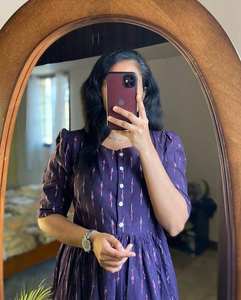 ชุดเดรสผ้าคอตตอนพิมพ์ลาย Georgette สำหรับผู้หญิงชุดเดรสชิ้นเดียวแขนแฟนซีผ้าไหมสไตล์อินเดียสำหรับงานแต่งงานสำหรับผู้ใหญ่ - Product Image 4