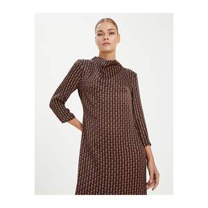 Vestidos de Trabajo, Vestido de Satén Estampado con Cuello de Viscosa y Detalles - Product Image 5
