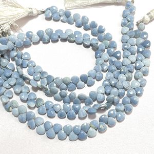 Perles Briolette en forme de coeur à facettes d'opale bleue naturelle, pierre précieuse calibrée de 7MM pour l'utilisation de bijoux - Product Image 1