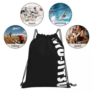 Sac à dos en nylon pour le Jiu-Jitsu brésilien (BJJ) 30-40L, sac à dos souple portable avec cordon de serrage et poche pour les voyages et l'école - Product Image 6