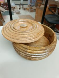 Cajas y Letreros Decorativos Budistas Elegantes Hechos a Mano en Madera Pulida para Regalos Navideños - Product Image 2