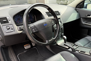 C30 T5 R-Design Usado - Product Image 2