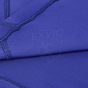 Camiseta de Compresión para Hombre, Precio al por Mayor, Color Personalizado, Fabricada en Spandex/Poliéster - Product Image 6