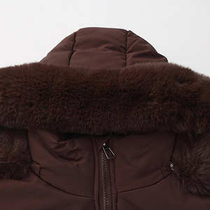 Dernière conception de veste bouffante pour femmes de haute qualité, prix de gros, nouveauté, veste bouffante de style unique pour femmes, haut court et confortable - Product Image 5