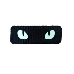 Oeillets découpés au laser - Attache auto-agrippante noire pour équipement de transport compatible MOLLE, équipement extérieur en Cordura, camouflage personnalisé - Product Image 2