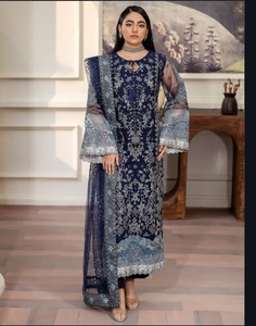 Ssumaira เสื้อผ้าปากีสถานอินเดียแบบสวมพร้อมแล้วเสื้อปักลายแบบกึ่งเย็บย้อมสีกางเกงผ้าไหมดิบประดับด้วยมือ - Product Image 6