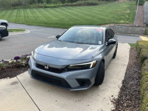 Honda Civic Sport 2024 d'occasion propre - Product Image 3