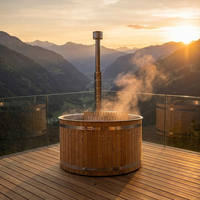 Bain à remous extérieur classique chauffé au bois, en bois carbonisé et acier inoxydable 304, pour jardin et spa d'hiver