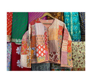 Robekaftan-Veste ikat en coton biologique teint à la main, tissu imprimé réversible d'Inde - Product Image 3