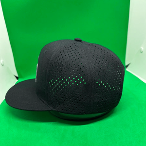 Gorra Estructurada con Logotipo Personalizado para Hombre y Mujer, Gorra de Béisbol de 6 Paneles con Cierre a Presión, Gorras con Bordado 3D, Gorras con Orificios Cortados con Láser - Product Image 5