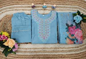 Nouvelle collection de salwar kameez indiens et pakistanais modernes, vêtements de fête, soie romaine réversible, élégant et stylé - Product Image 4