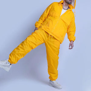 ชุดวอร์มสองชิ้นระบายอากาศได้ดีผ้าไนลอนสีพื้นลำลองสำหรับฤดูหนาวของผู้ชายชุดออกกำลังกายสำหรับยิมและวิ่ง - Product Image 2