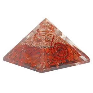 Vente chaude Premium Qualité Améthyste Cristaux Orgone Pyramide pour la Guérison Méditation Décoration taille personnalisée Orgonite Pyramide - Product Image 5