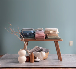 [OEM Customize] Disposable Eco-Friendly 100% Cotton Japan Factory Bath <b>Hand</b> <b>Towel</b> 16in*39in/40cm*100cm 450GSM Custom Color Beige - Product Image 5