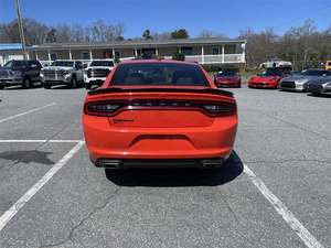 Dodge Charger SXT RWD 2019 / Disponible para la Venta con Bajo Kilometraje, Motor de Gasolina, Auto Usado en Excelentes Condiciones y Sin Accidentes, Gran Oferta - Product Image 2
