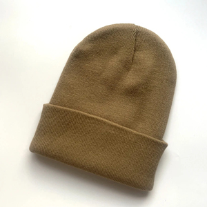 Bonnet en tricot unisexe à revers, couleur unie, acrylique doux, chaud et extensible, pour l'hiver, tenue quotidienne à la mode - Product Image 3