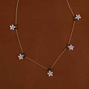 Collier élégant en or 14KT avec diamants ronds cultivés en laboratoire Bijoux de fiançailles classiques avec une beauté durable - Product Image 5