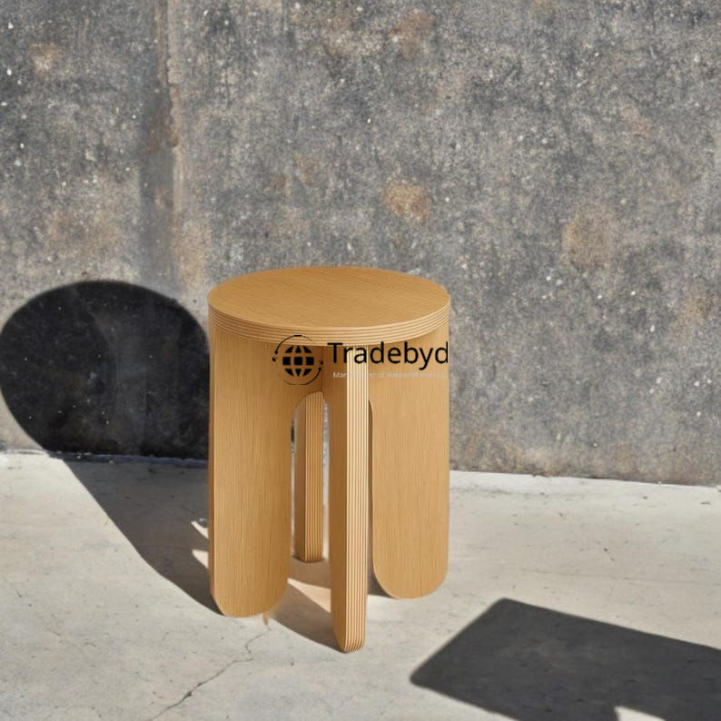 Available in different Colors