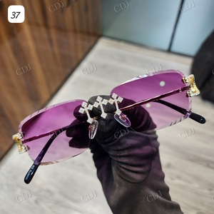 Gafas de sol totalmente heladas con diamantes VVS Moissanite de acero inoxidable Hip Hop Cross Design, gafas de sol para hombres con estilo - Product Image 1