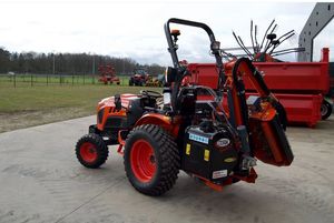 Tractor Kubota M108S 108HP Kubota disponible para suministros al por mayor - Product Image 6