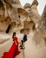 Dernier modèle de robe rouge volante Santorini Robe d'été imprimée sexy haute pour femme Robe longue à épaules dénudées pour femme
