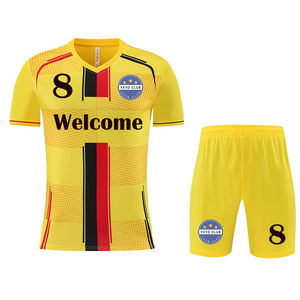 Uniforme de fútbol de ajuste cómodo fabricado profesionalmente Producto de alta demanda Uniforme de fútbol para hombres - Product Image 5