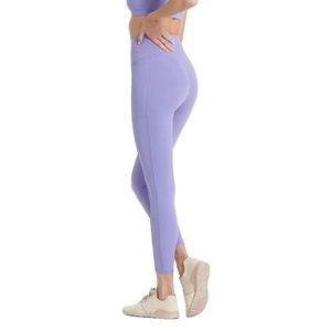 Leggings de sport pour femmes, personnalisés OEM, effet push-up, séchage rapide, respirants, sans coutures. - Product Image 1