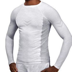 Protector Rash transpirable de secado rápido para hombre con impresión de logotipo personalizado UPF 50 + protección solar para deportes acuáticos y aventuras al aire libre - Product Image 1