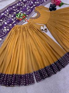 Diseñador Plazo Set Faux Georgette con bordado pesado y trabajo de secuencia con mangas completas Flair 3 metros Micro algodón pesado - Product Image 3