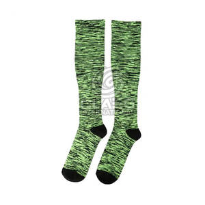 Chaussettes athlétiques respirantes à la mode fabriquées en usine Chaussettes décontractées légères et confortables de haute qualité - Product Image 1