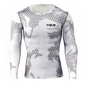 OEM Fabricante Ropa Deportiva Rash Guard Para Hombres Venta Caliente Transpirable Rash Guard En Nuevo Stock Rash Guard - Product Image 1