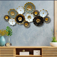 Décoration murale Art déco en fer forgé faite à la main, multicolore, en grande quantité, pour espaces contemporains (maison, bureau, hôtel)