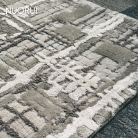 Tapis sur mesure à motif minimaliste bleu jaune effet aquarelle en laine et fibre de bambou pour la décoration de penthouse et de hall d'hôtel