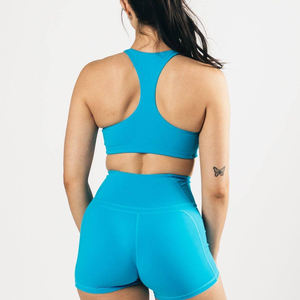 Top Trending Quick Dry Gym Wear para mujeres Patrón sólido Conjuntos de yoga Logotipo frontal para Fitness y longitud corta - Product Image 4