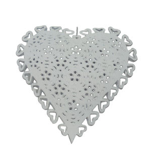 Ornement mural décoratif en métal fer forgé de forme cœur, couleur blanche, pour la décoration de la maison, les fêtes, Noël, fait à la main, en gros - Product Image 4